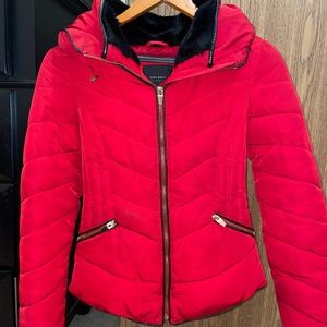 Zara Puffer With Built in Hoodie Size XS